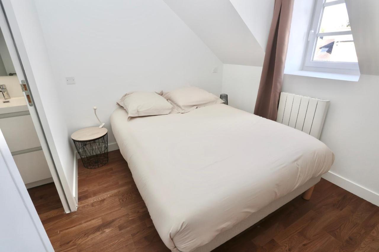 Napoleon Gare 8 T2 Dernier Etage Bylocly Apartamento Pontivy Exterior foto